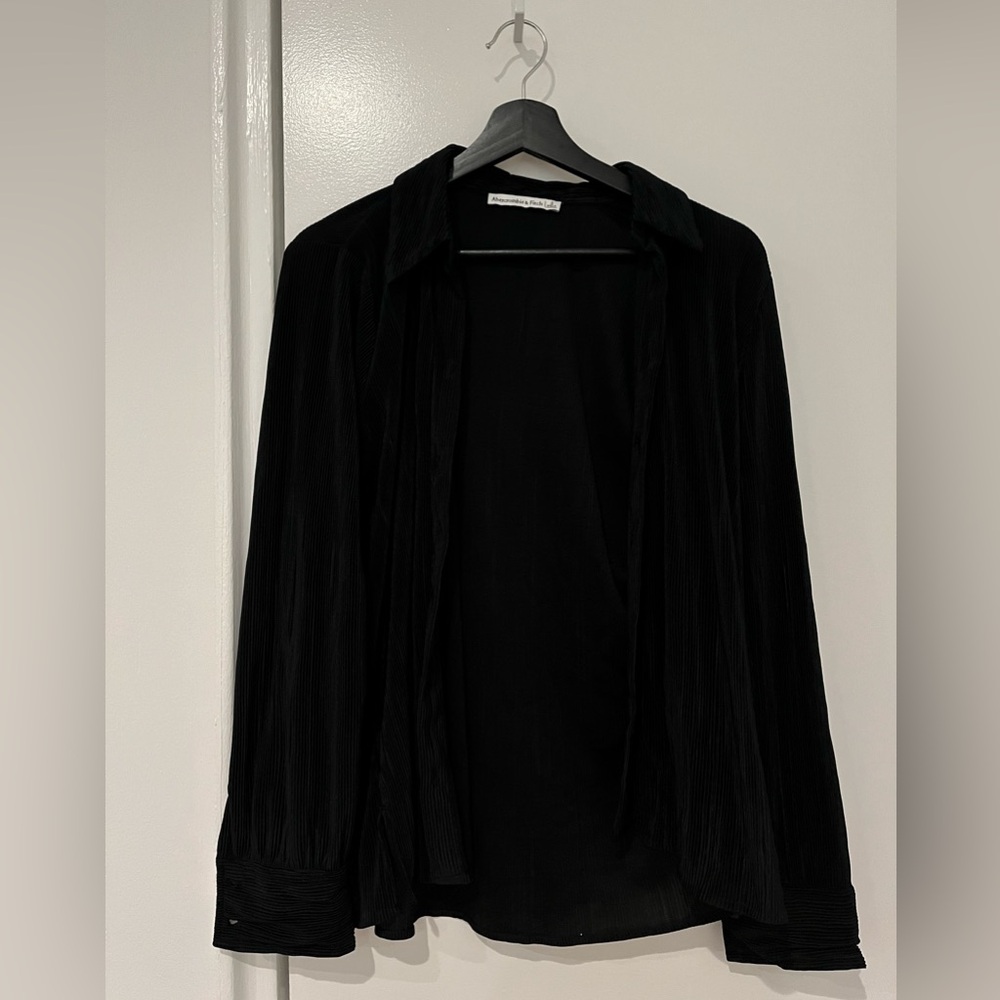 Abercrombie Long Sleeved Textured Silk Shirt